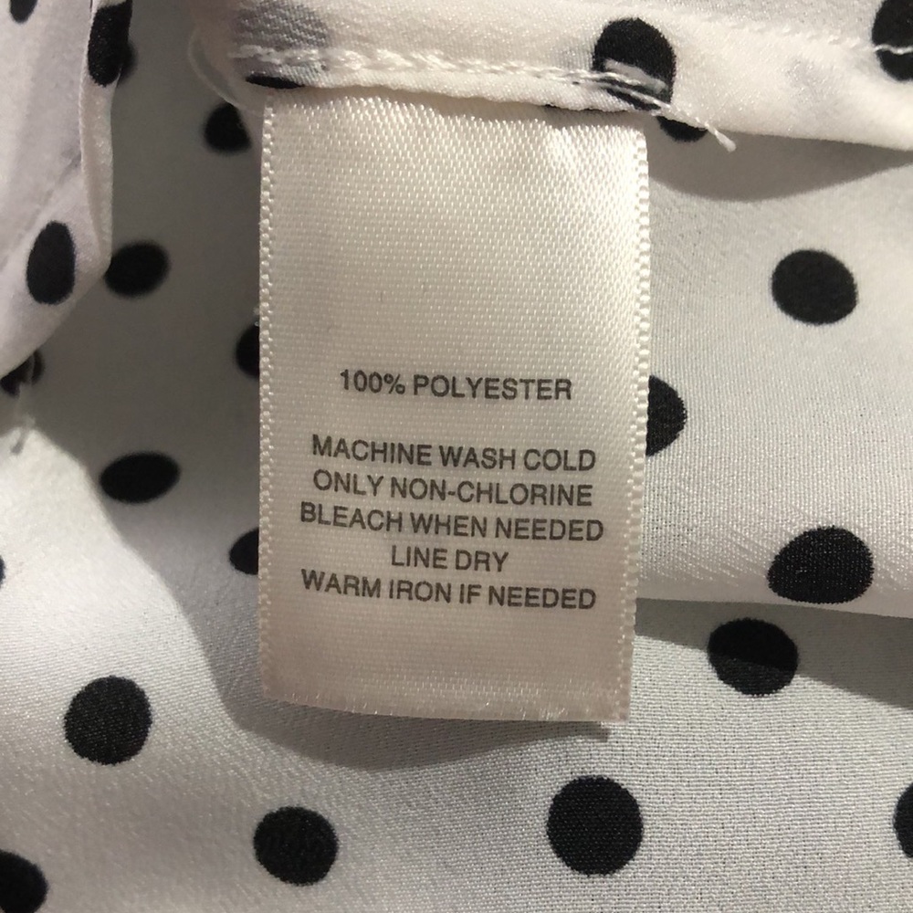 Blue Bell Black & White Polka Dot Ruffle Button Front Top Size M - Picture 4 of 4